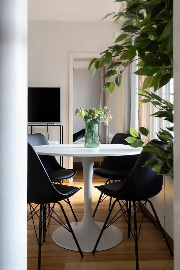 2Ndhomes Deluxe 1Br Kamppi Center Apartment With Sauna And Terrace Helsinki