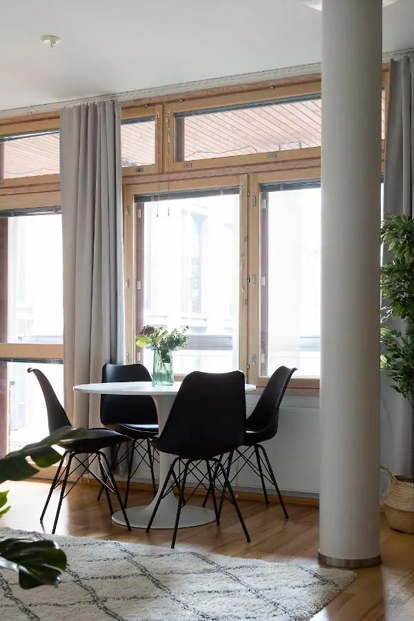 2Ndhomes Deluxe 1Br Kamppi Center Apartment With Sauna And Terrace Helsinki